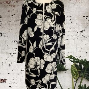 Melanie Lyne Long Blazer/Topper